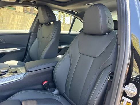 New 2026 BMW 330i Sedan w/ M Sport Package RWD image 19