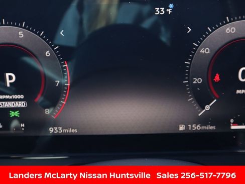 Used 2025 Nissan Kicks SR image 24