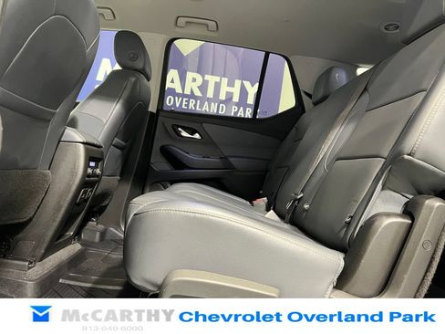Used 2020 Chevrolet Traverse LT w/ LT Premium Package AWD/4WD image 26