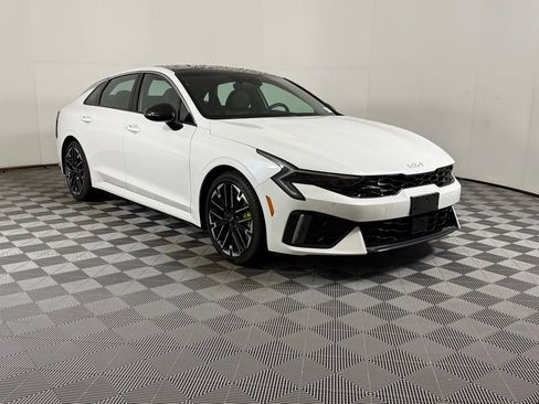 Used 2025 Kia K5 GT image 2