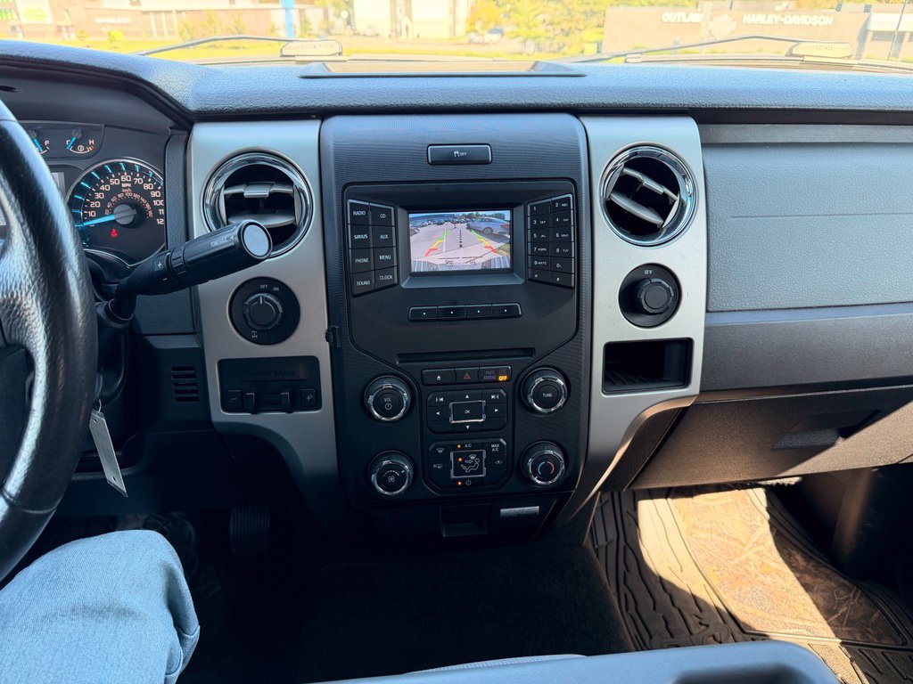 Used 2014 Ford F150 XLT w/ Equipment Group 302A Luxury RWD image 4