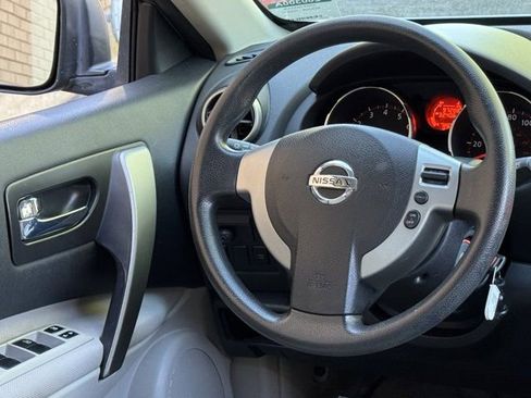 Used 2009 Nissan Rogue S FWD image 13