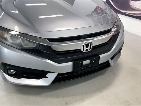 Used 2016 Honda Civic EX-T image 30