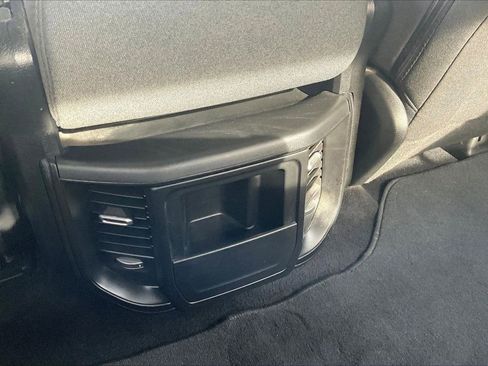 Used 2025 RAM 1500 Big Horn AWD/4WD image 16