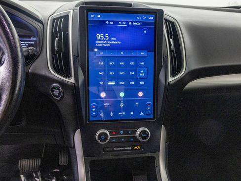 Used 2023 Ford Edge SEL image 23