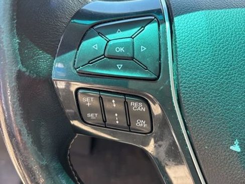 Used 2016 Ford Explorer Platinum AWD/4WD image 21