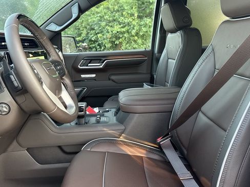 New 2026 GMC Sierra 1500 Denali AWD/4WD image 5