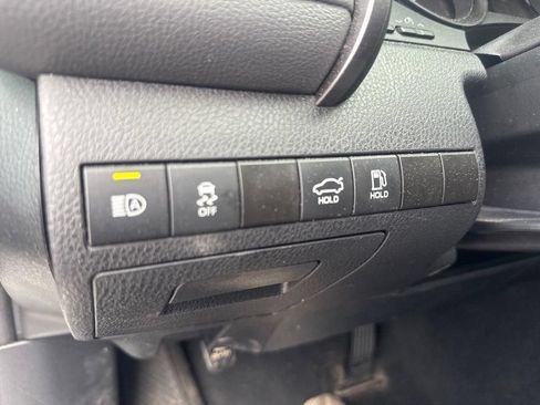 Used 2024 Toyota Camry SE w/ Convenience Package FWD image 34