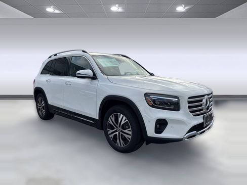 New 2026 Mercedes-Benz GLB 250 image 5