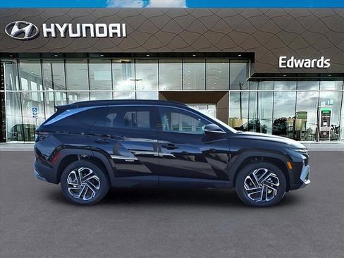 New 2026 Hyundai Tucson Limited image 10