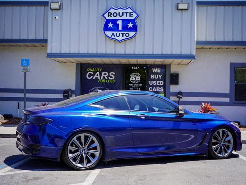 Used 2018 INFINITI Q60 Red Sport 400 w/ Sensory Package 3.0T Sport image 4