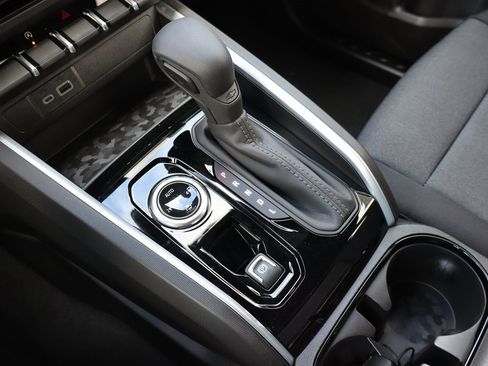 New 2026 Chevrolet Colorado W/T image 9