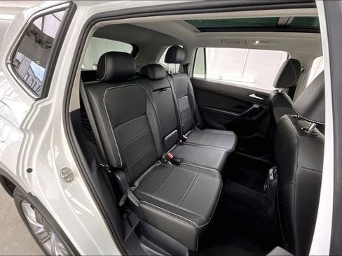 Used 2021 Volkswagen Tiguan SEL w/ 2-Row Tiguan MDO Package AWD/4WD image 19