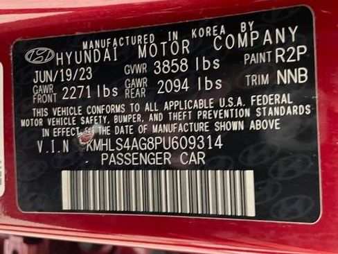 Used 2023 Hyundai Elantra SEL w/ Convenience Package FWD image 29