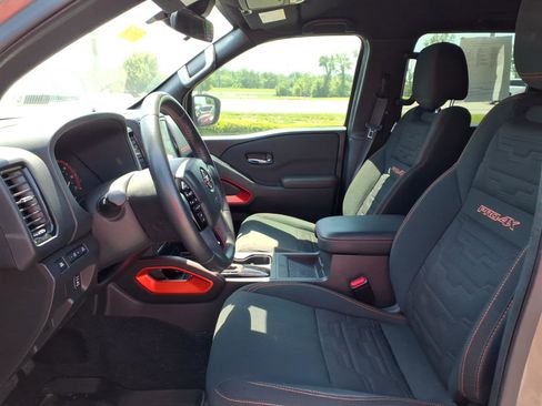 Used 2024 Nissan Frontier PRO-4X w/ Pro Convenience Package AWD/4WD image 26
