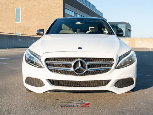 Used 2018 Mercedes-Benz C 300 C 300 4MATIC image 2