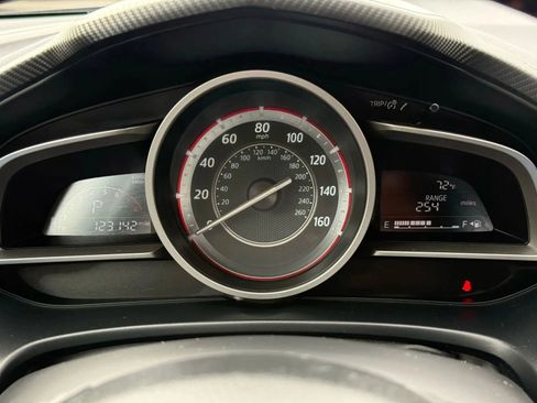 Used 2014 MAZDA MAZDA3 i Touring image 24