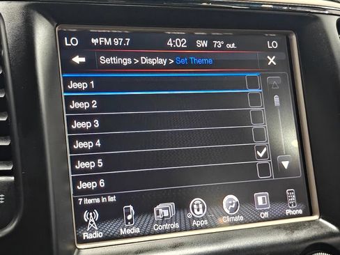 Used 2014 Jeep Grand Cherokee Laredo w/ 18" Wheel & 8.4" Radio Group AWD/4WD image 37