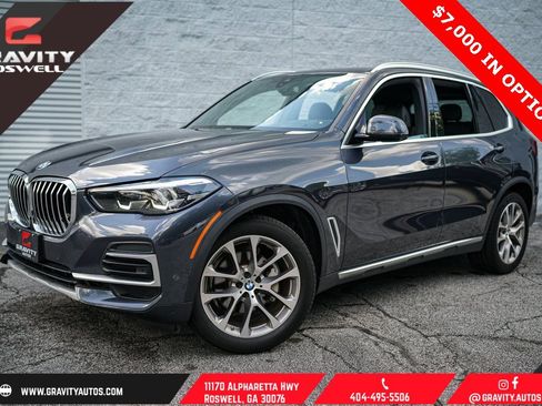 Used 2022 BMW X5 xDrive40i w/ Premium Package image 1