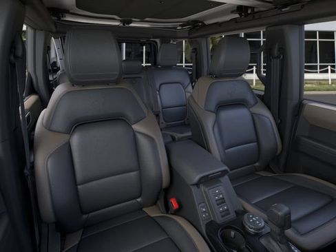 New 2026 Ford Bronco Big Bend w/ Black Diamond Package AWD/4WD image 10
