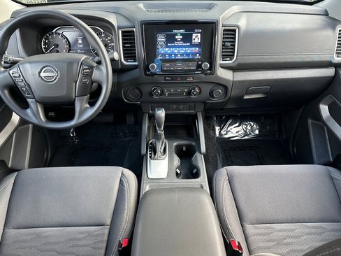 Certified 2024 Nissan Frontier SV w/ Graphics Package image 15