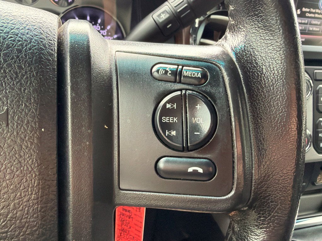Used 2015 Ford F250 Lariat w/ Lariat Ultimate Package AWD/4WD image 28