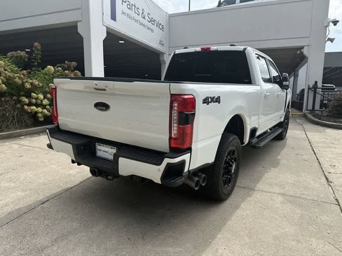 Used 2024 Ford F250 Lariat w/ Black Appearance Package image 13
