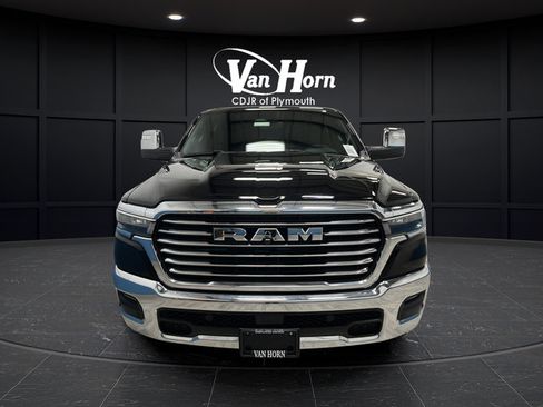 Used 2025 RAM 1500 Laramie w/ Trailer Tow Group AWD/4WD image 2