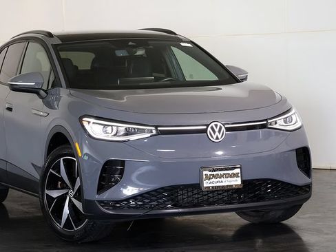 Used 2023 Volkswagen ID.4 S RWD image 6
