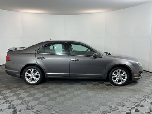 Used 2012 Ford Fusion SE image 4