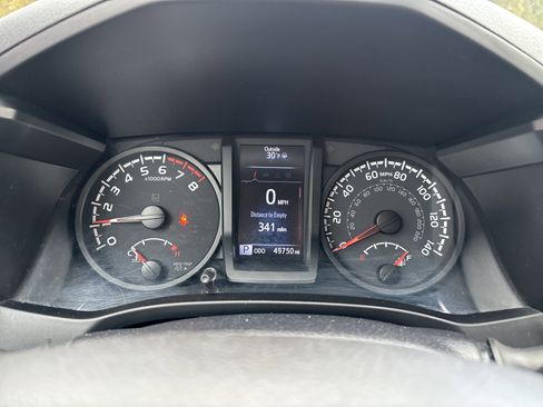 Used 2021 Toyota Tacoma SR image 20