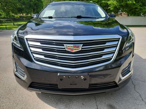 Used 2018 Cadillac XT5 Luxury AWD/4WD image 2
