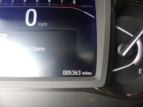 Used 2025 Honda Passport TrailSport image 33