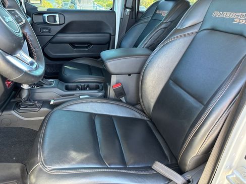 Used 2022 Jeep Wrangler Unlimited Rubicon image 22