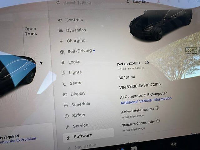 Used 2018 Tesla Model 3 Mid Range RWD image 17