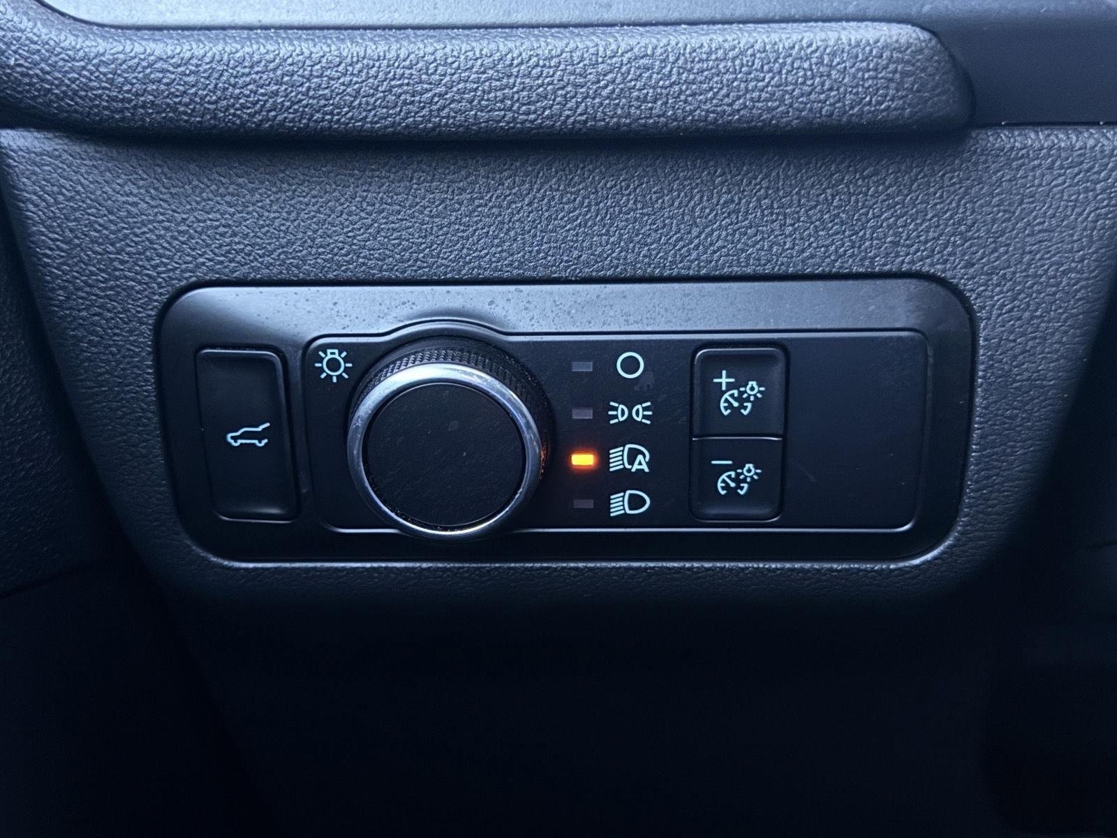 Used 2023 Ford Escape Active AWD/4WD image 22