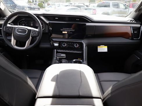 New 2026 GMC Sierra 1500 Denali w/ Technology Package image 19