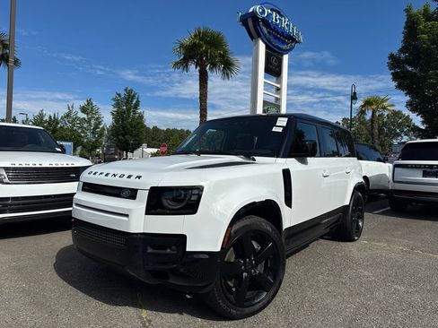 New 2026 Land Rover Defender 110 X-Dynamic SE AWD/4WD image 1