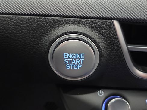 Used 2025 Hyundai Sonata SEL FWD image 26