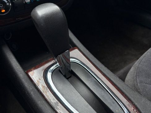 Used 2009 Chevrolet Impala LS FWD image 18