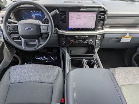 Certified 2026 Ford F250 XLT w/ XLT Premium Package AWD/4WD image 15