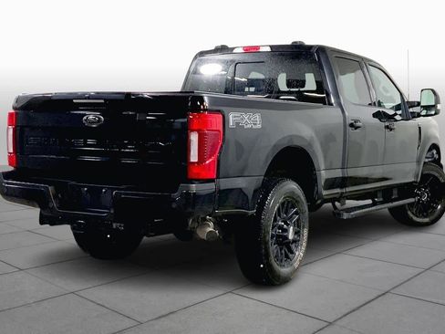 Used 2022 Ford F250 Lariat w/ Lariat Ultimate Package image 12