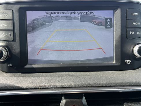 Used 2019 Hyundai Santa Fe SEL w/ Cargo Package image 36