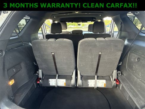 Used 2018 Ford Explorer XLT image 23