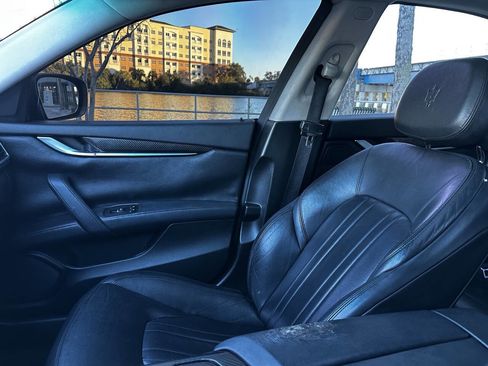 Used 2015 Maserati Ghibli S Q4 image 23