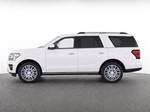 Used 2023 Ford Expedition Limited AWD/4WD image 5