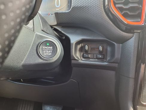Used 2025 Ford Ranger Raptor AWD/4WD image 28
