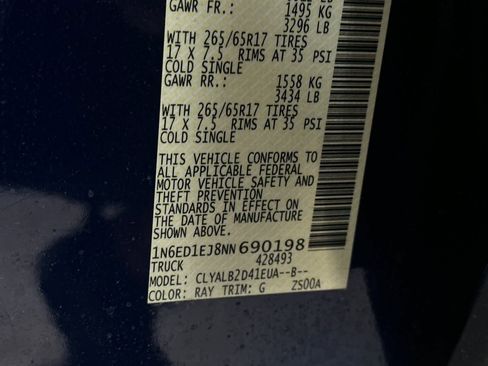 Used 2022 Nissan Frontier SV image 28