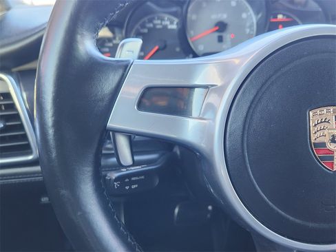 Used 2014 Porsche Panamera GTS w/ Premium Package Plus image 16
