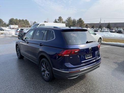 Certified 2022 Volkswagen Tiguan SE image 6